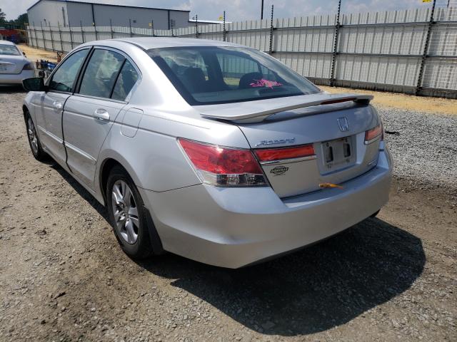 Photo 2 VIN: 1HGCP2F62BA149914 - HONDA ACCORD 