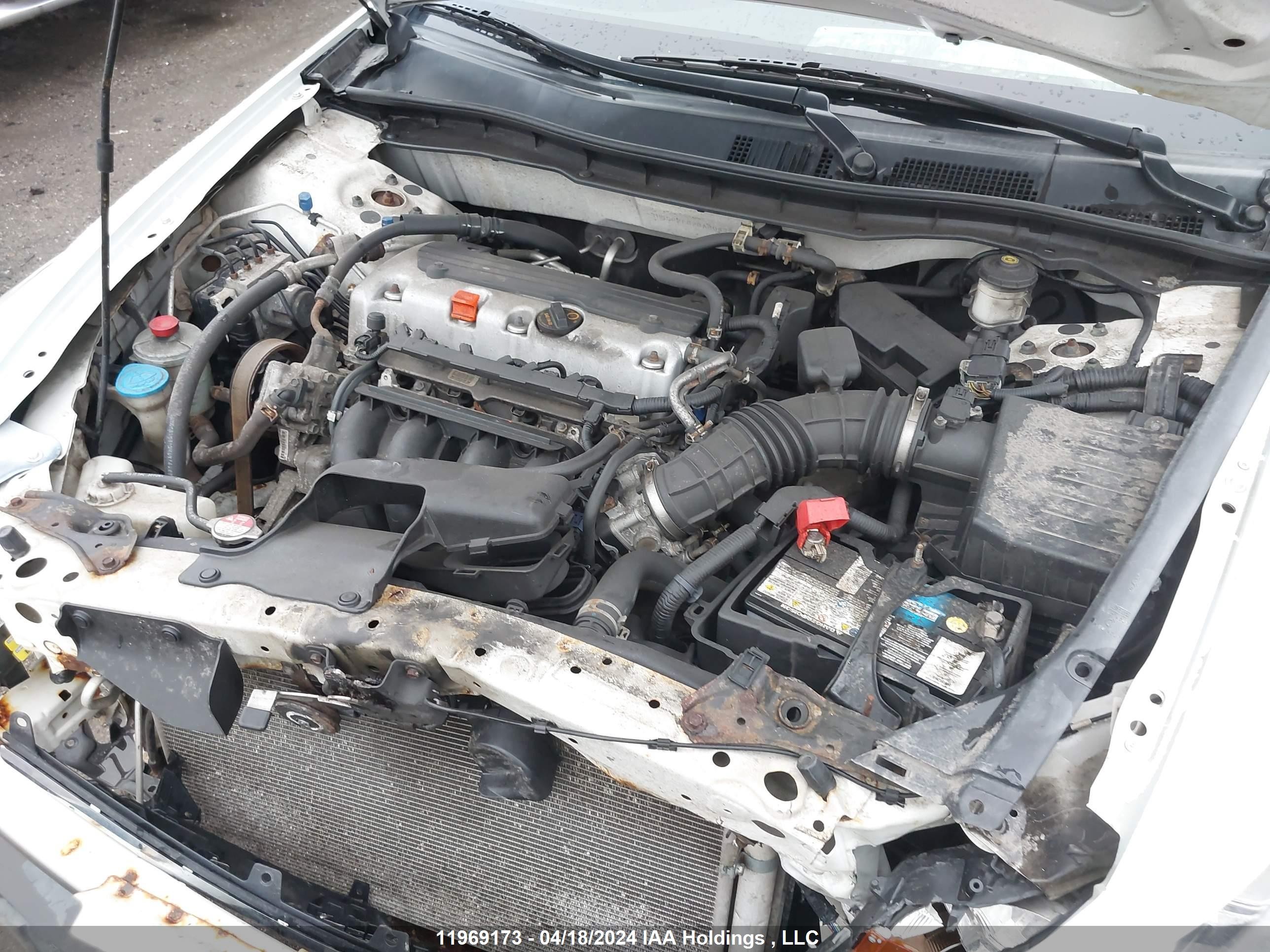 Photo 9 VIN: 1HGCP2F62BA804783 - HONDA ACCORD 