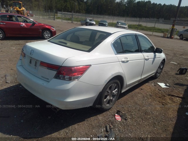 Photo 3 VIN: 1HGCP2F62CA016622 - HONDA ACCORD SDN 