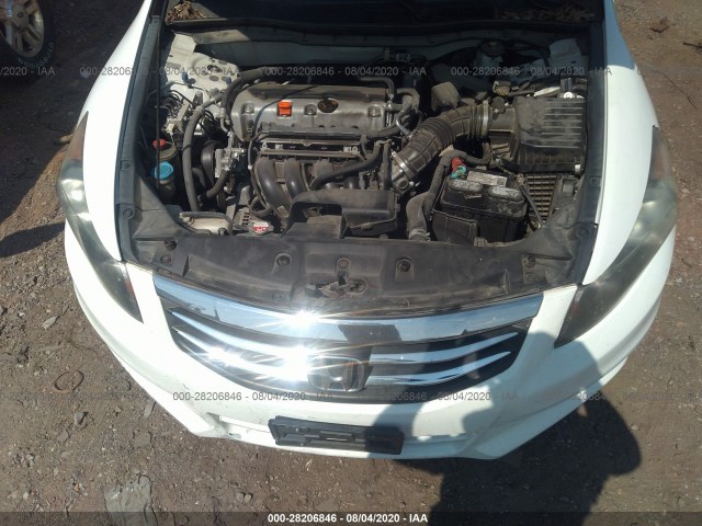 Photo 9 VIN: 1HGCP2F62CA016622 - HONDA ACCORD SDN 