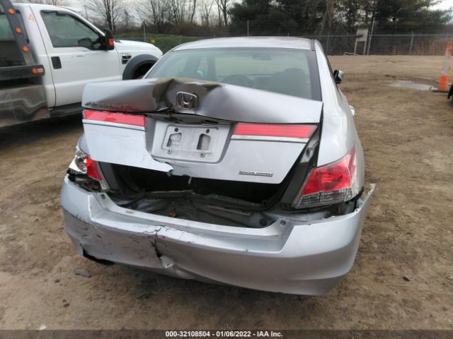 Photo 5 VIN: 1HGCP2F62CA025966 - HONDA ACCORD SDN 