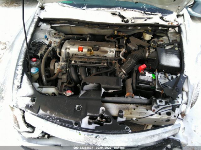 Photo 9 VIN: 1HGCP2F62CA032187 - HONDA ACCORD SDN 