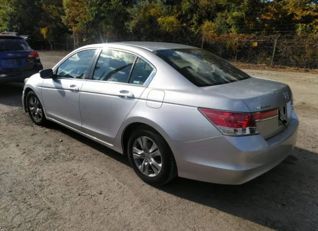 Photo 2 VIN: 1HGCP2F62CA035350 - HONDA ACCORD SDN 