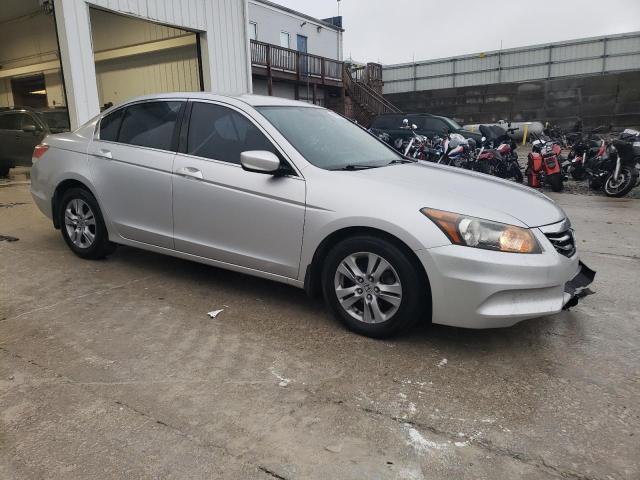 Photo 3 VIN: 1HGCP2F62CA049118 - HONDA ACCORD 