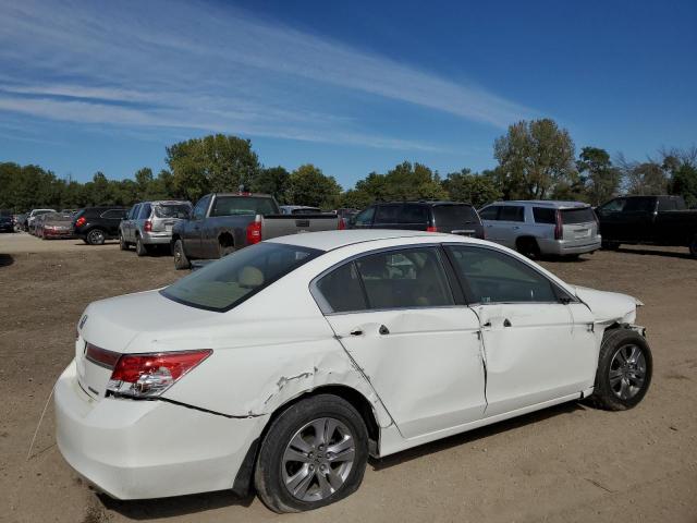 Photo 2 VIN: 1HGCP2F62CA064802 - HONDA ACCORD SE 