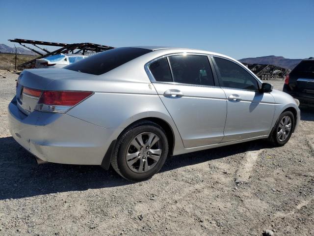 Photo 2 VIN: 1HGCP2F62CA072320 - HONDA ACCORD 