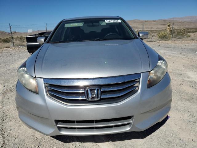 Photo 4 VIN: 1HGCP2F62CA072320 - HONDA ACCORD 