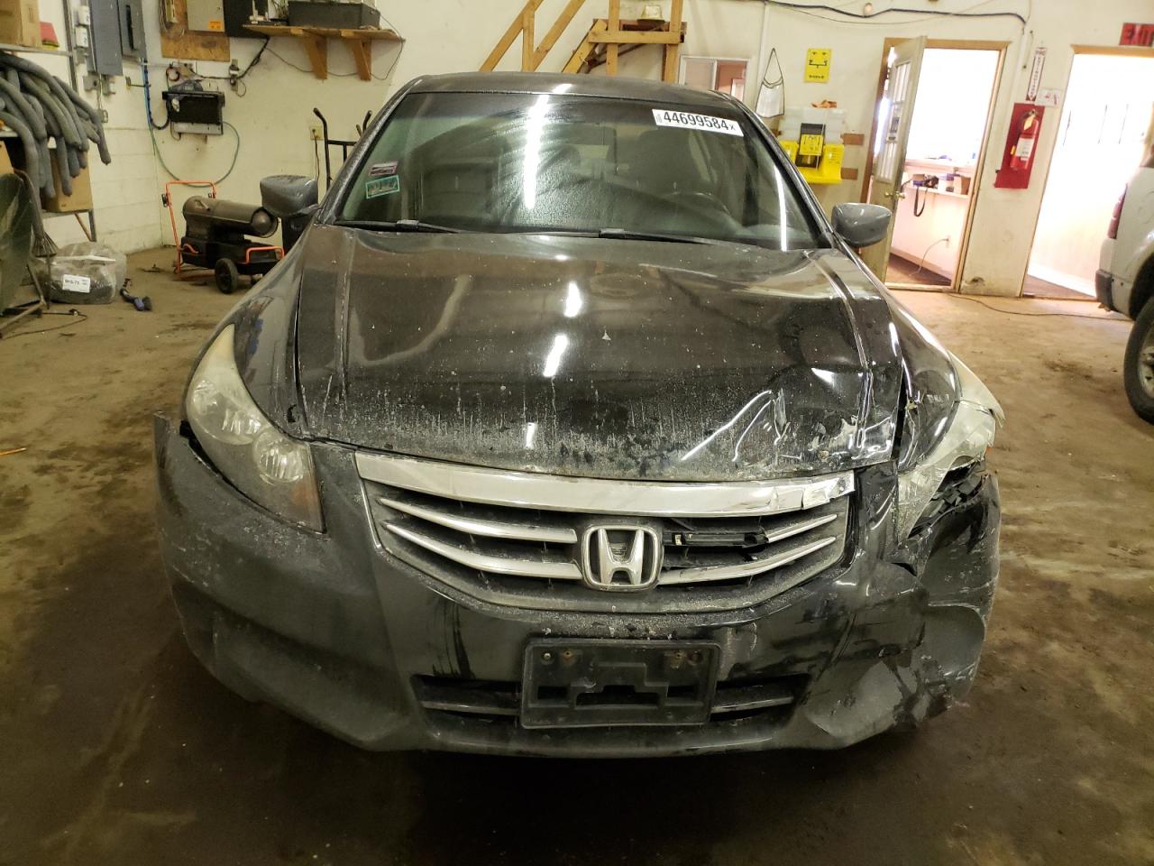 Photo 4 VIN: 1HGCP2F62CA076092 - HONDA ACCORD 