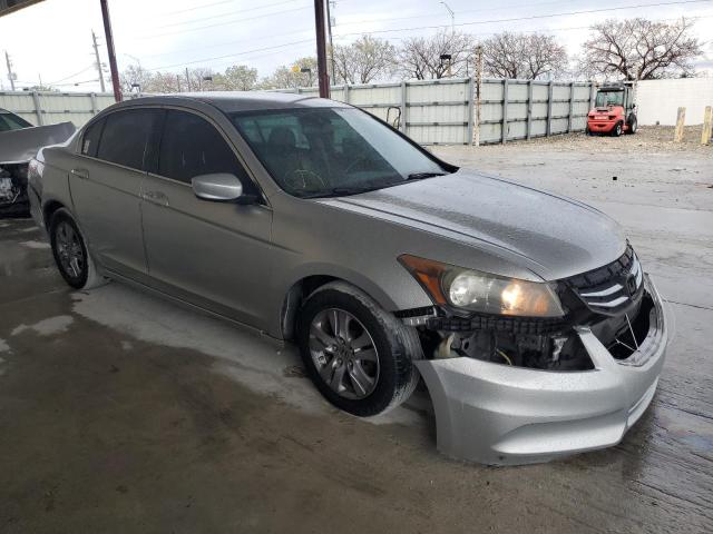 Photo 3 VIN: 1HGCP2F62CA102156 - HONDA ACCORD SE 