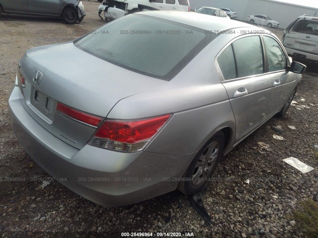 Photo 3 VIN: 1HGCP2F62CA102187 - HONDA ACCORD SDN 