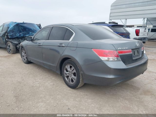 Photo 2 VIN: 1HGCP2F62CA102433 - HONDA ACCORD 