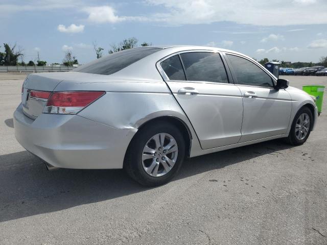 Photo 2 VIN: 1HGCP2F62CA103744 - HONDA ACCORD 