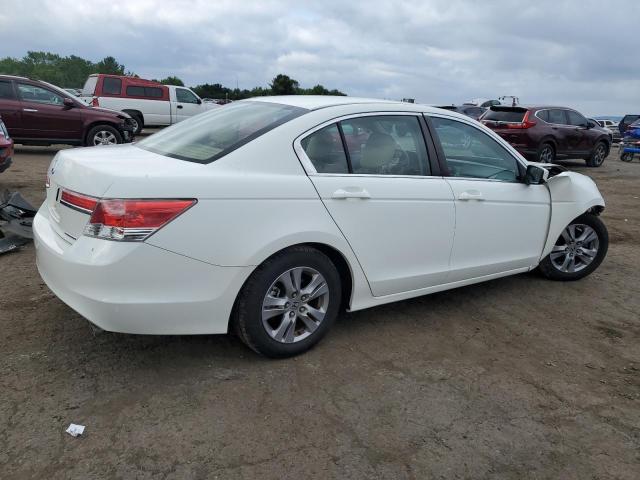 Photo 2 VIN: 1HGCP2F62CA107910 - HONDA ACCORD SE 