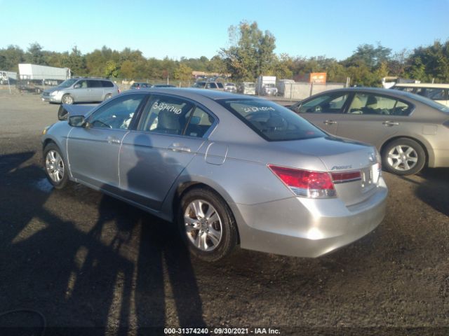 Photo 2 VIN: 1HGCP2F62CA108622 - HONDA ACCORD SDN 