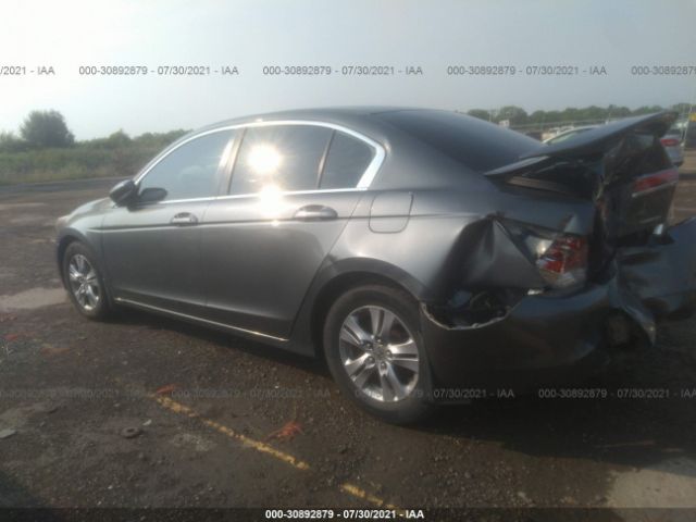 Photo 2 VIN: 1HGCP2F62CA128174 - HONDA ACCORD SDN 