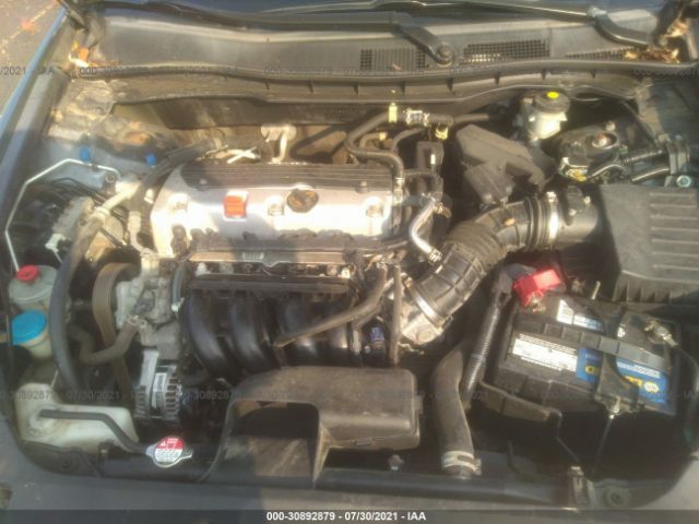 Photo 9 VIN: 1HGCP2F62CA128174 - HONDA ACCORD SDN 