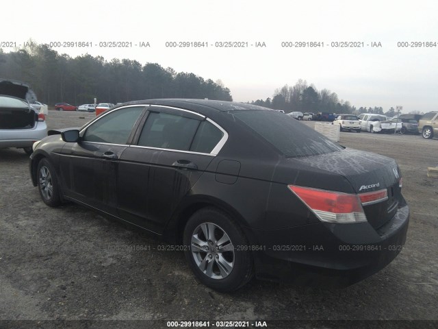 Photo 2 VIN: 1HGCP2F62CA132001 - HONDA ACCORD SDN 