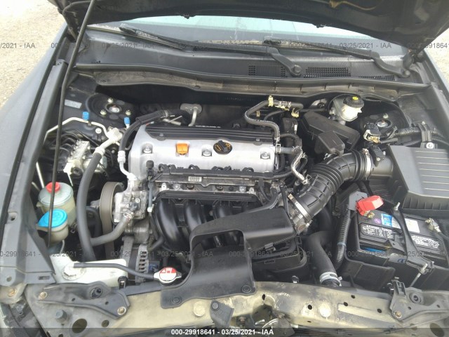 Photo 9 VIN: 1HGCP2F62CA132001 - HONDA ACCORD SDN 