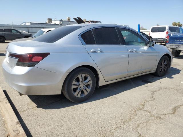 Photo 2 VIN: 1HGCP2F62CA143578 - HONDA ACCORD 