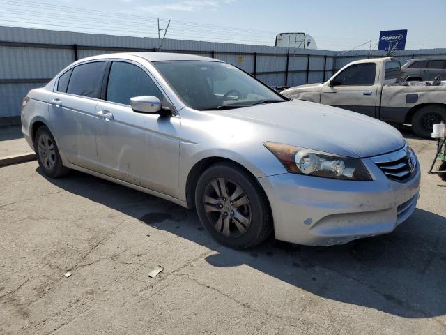 Photo 3 VIN: 1HGCP2F62CA143578 - HONDA ACCORD 