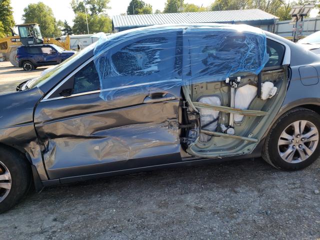 Photo 8 VIN: 1HGCP2F62CA224094 - HONDA ACCORD SE 