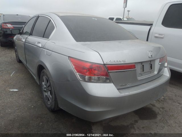 Photo 2 VIN: 1HGCP2F62CA242286 - HONDA ACCORD SDN 