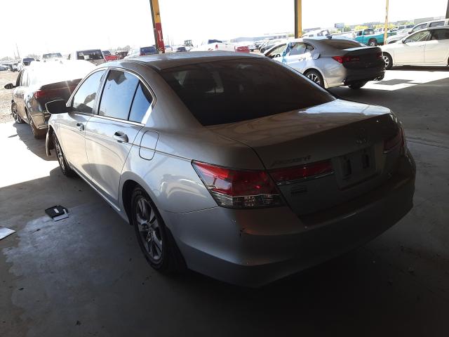 Photo 2 VIN: 1HGCP2F62CA244619 - HONDA ACCORD SE 