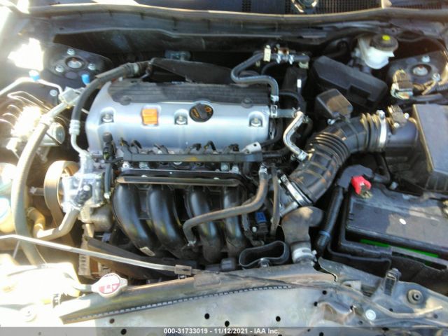 Photo 9 VIN: 1HGCP2F63BA012559 - HONDA ACCORD SDN 