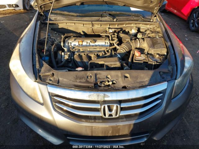 Photo 9 VIN: 1HGCP2F63BA032584 - HONDA ACCORD 