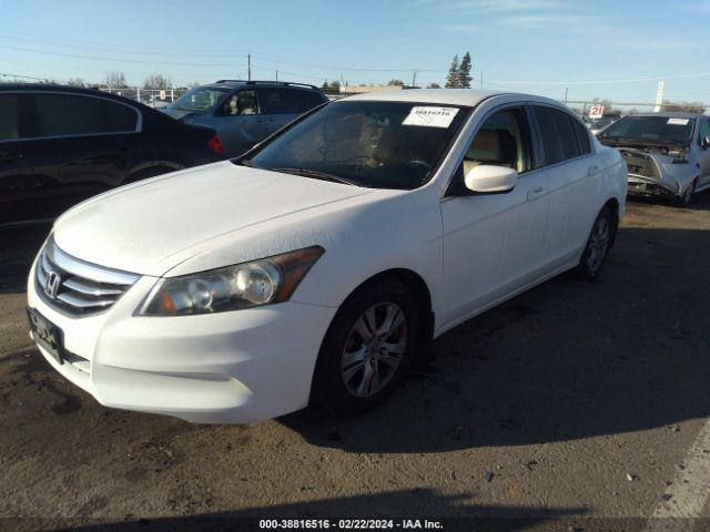 Photo 1 VIN: 1HGCP2F63BA035338 - HONDA ACCORD 