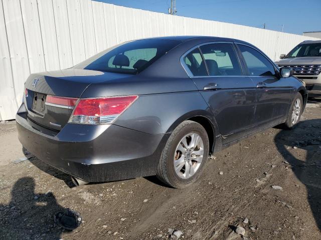 Photo 2 VIN: 1HGCP2F63BA105873 - HONDA ACCORD SE 