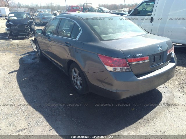 Photo 2 VIN: 1HGCP2F63BA123435 - HONDA ACCORD SDN 