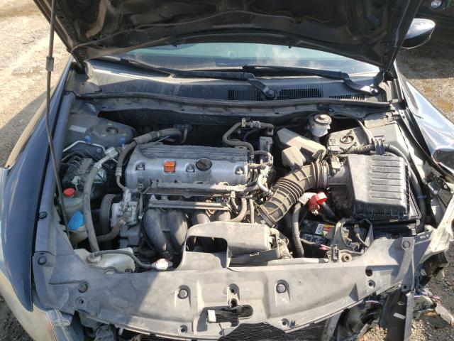 Photo 6 VIN: 1HGCP2F63BA130501 - HONDA ACCORD SE 