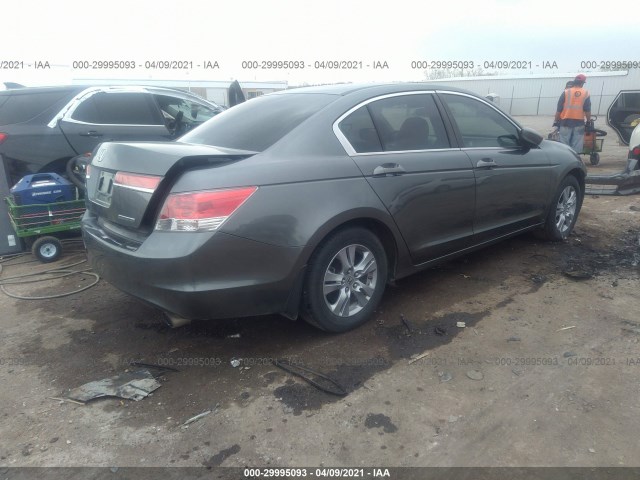 Photo 3 VIN: 1HGCP2F63BA138680 - HONDA ACCORD SDN 