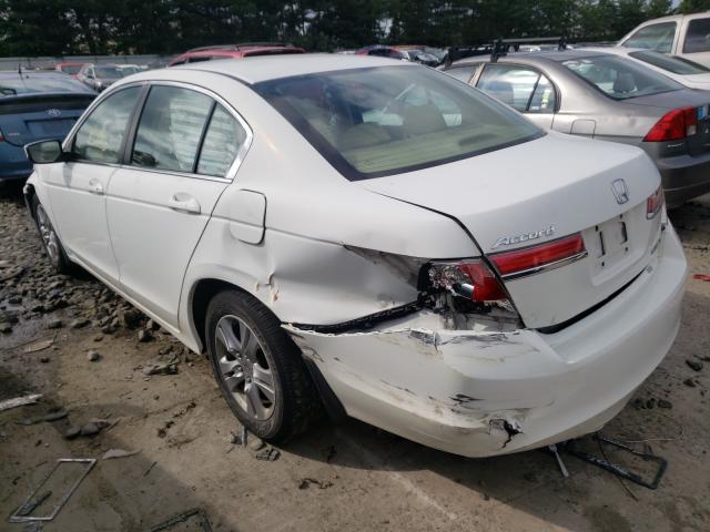 Photo 2 VIN: 1HGCP2F63CA018816 - HONDA ACCORD SE 