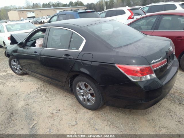 Photo 2 VIN: 1HGCP2F63CA028052 - HONDA ACCORD SDN 