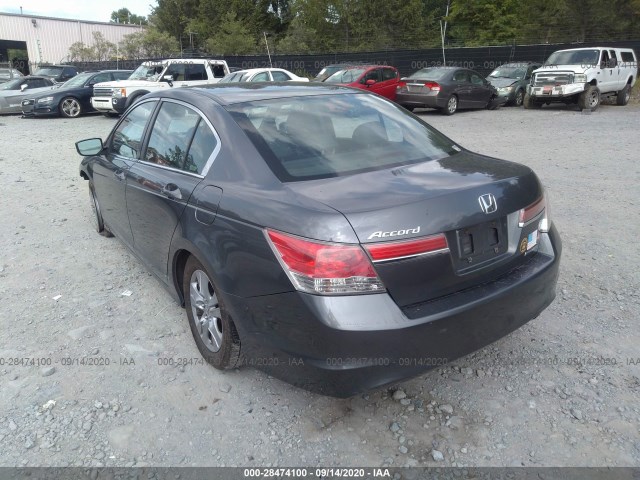 Photo 2 VIN: 1HGCP2F63CA034661 - HONDA ACCORD SDN 