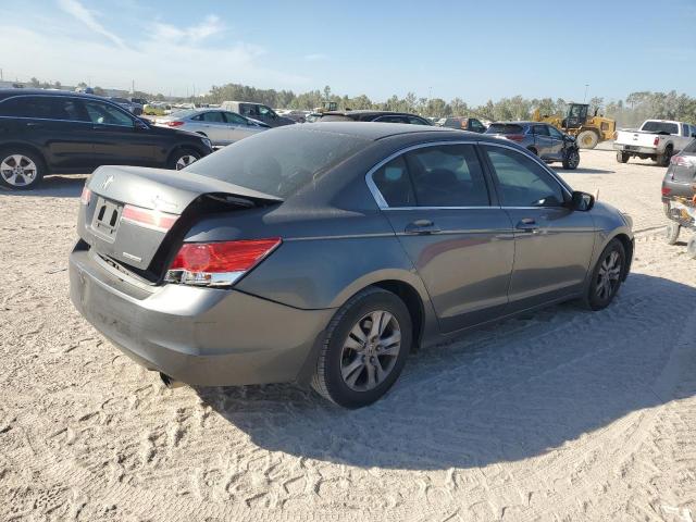 Photo 2 VIN: 1HGCP2F63CA044817 - HONDA ACCORD SE 