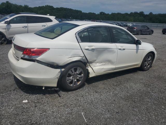 Photo 2 VIN: 1HGCP2F63CA064470 - HONDA ACCORD 