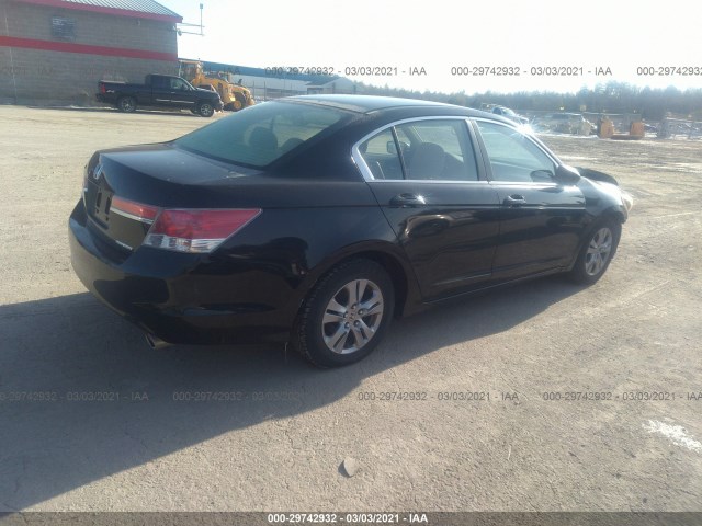 Photo 3 VIN: 1HGCP2F63CA073279 - HONDA ACCORD SDN 