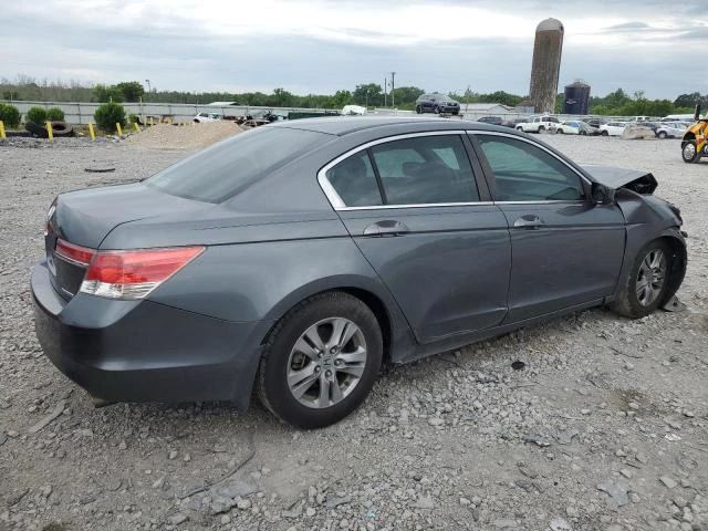 Photo 2 VIN: 1HGCP2F63CA098246 - HONDA ACCORD SE 