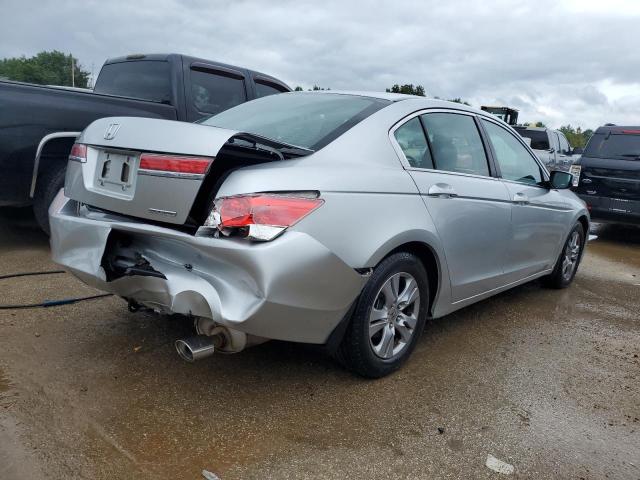 Photo 2 VIN: 1HGCP2F63CA125753 - HONDA ACCORD SE 