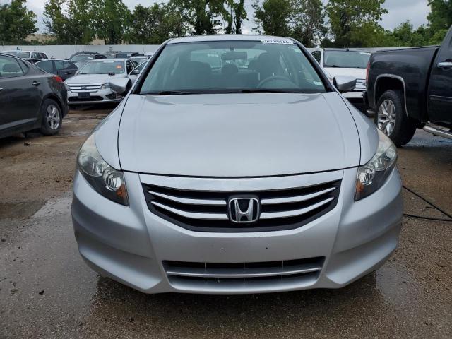 Photo 4 VIN: 1HGCP2F63CA125753 - HONDA ACCORD SE 