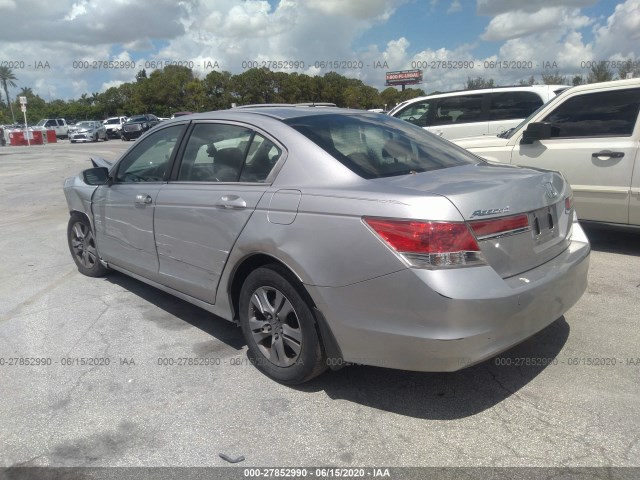 Photo 2 VIN: 1HGCP2F63CA133996 - HONDA ACCORD SDN 