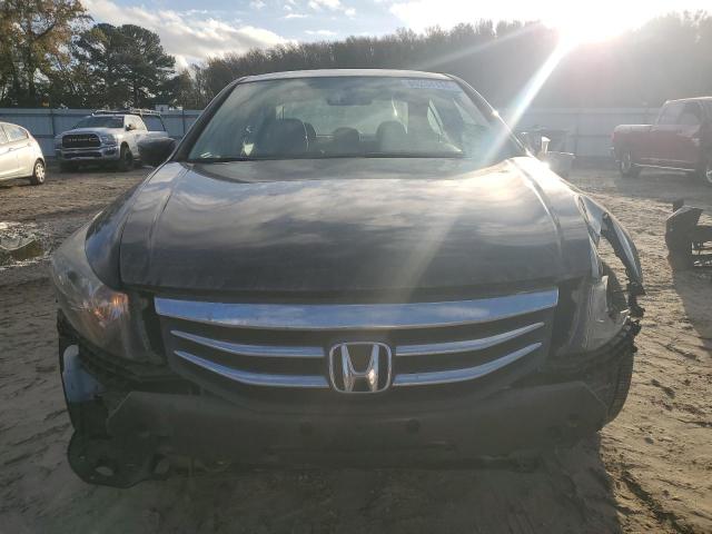 Photo 4 VIN: 1HGCP2F63CA139989 - HONDA ACCORD SE 