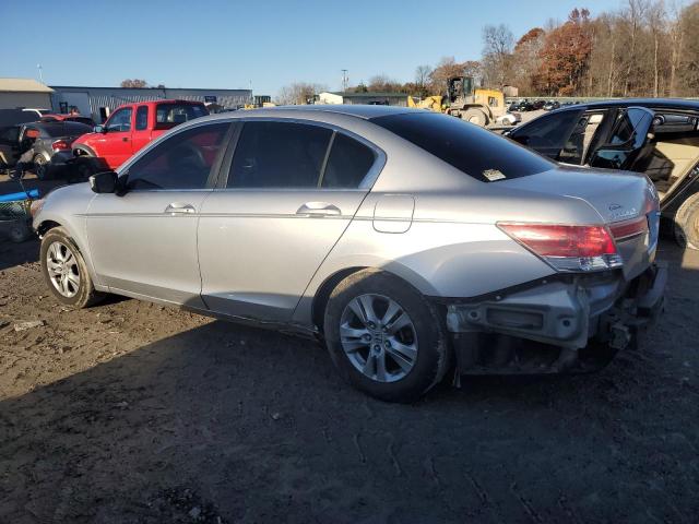 Photo 1 VIN: 1HGCP2F63CA142357 - HONDA ACCORD SE 