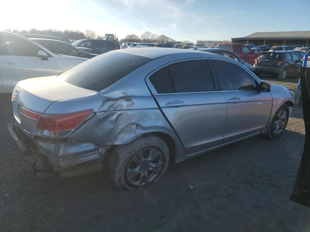 Photo 2 VIN: 1HGCP2F63CA142357 - HONDA ACCORD SE 