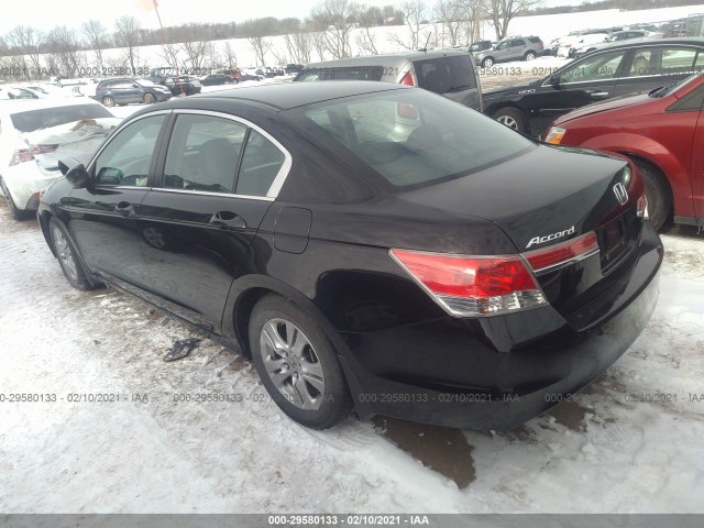 Photo 2 VIN: 1HGCP2F63CA150295 - HONDA ACCORD SDN 