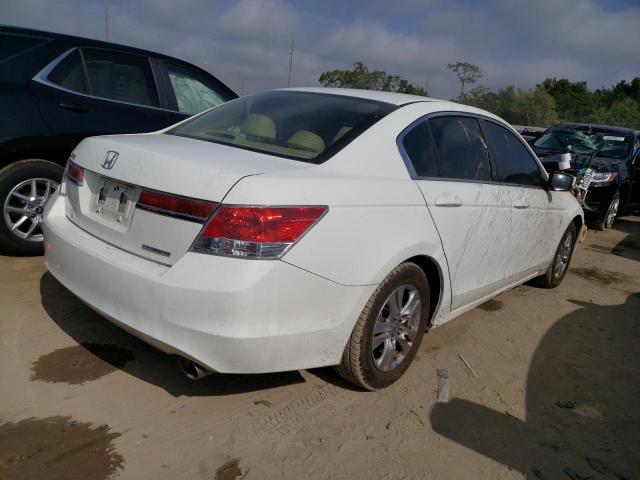 Photo 2 VIN: 1HGCP2F63CA157067 - HONDA ACCORD SE 