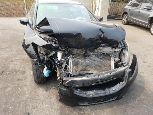 Photo 8 VIN: 1HGCP2F63CA163385 - HONDA ACCORD SE 